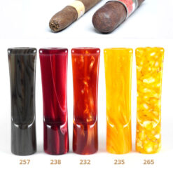 Acryl-Zigarrenspitze in 21 Farben, Gesamtlänge 75,0 mm, Durchmesser 18,0 mm. Für Zigarrendurchmesser 15, 16 und 17 mm.